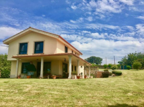 Chalet al lado del mar entre Redes y El Raso